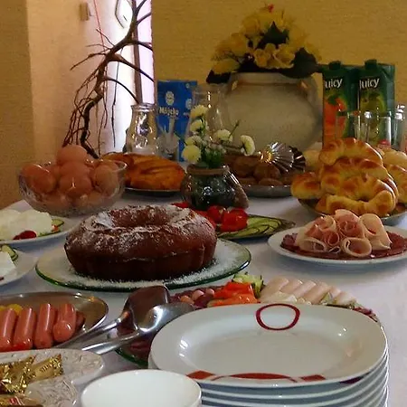 Rudar 3* Tuzla